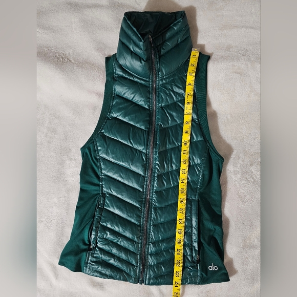 Alo yoga Green Vest Size Extra Small - Picture 8 of 9